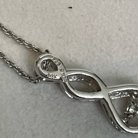 NWOT Genuine Floating Diamond, 10k Rose Gold & Sterling Silver Necklace - Picture 15 of 15